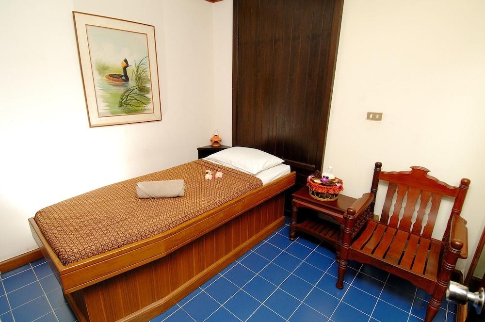 Ambassador City Jomtien Garden Wing Сатахип Екстериор снимка
