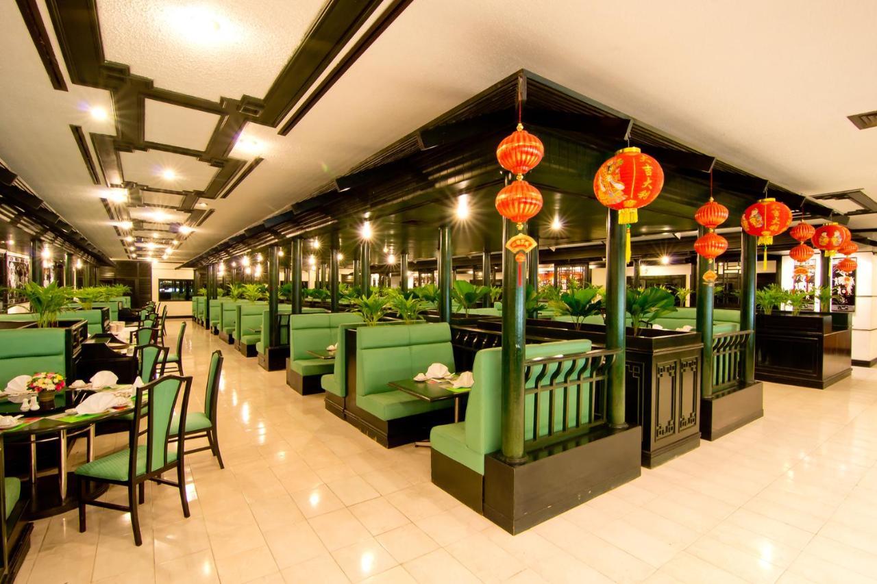 Ambassador City Jomtien Garden Wing Сатахип Екстериор снимка