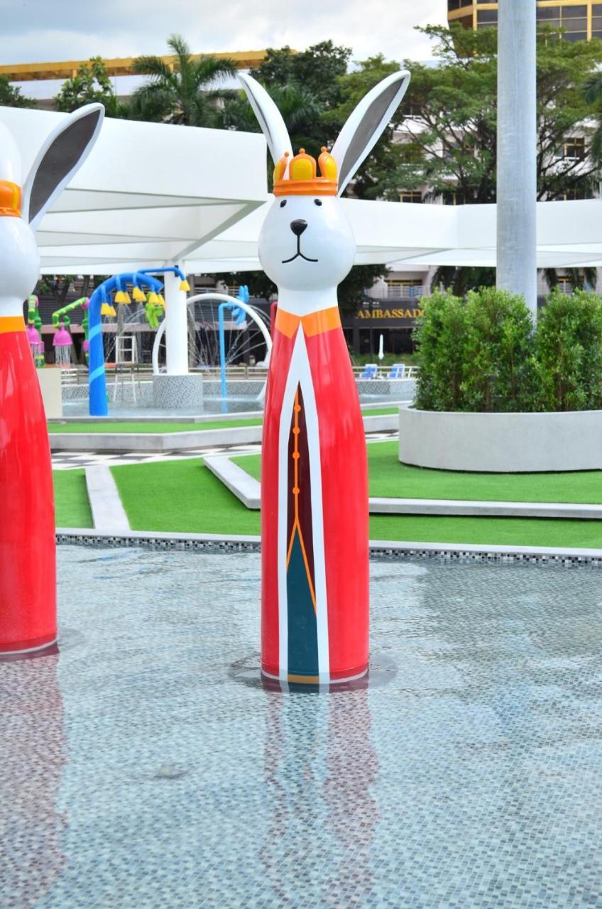 Ambassador City Jomtien Garden Wing Сатахип Екстериор снимка