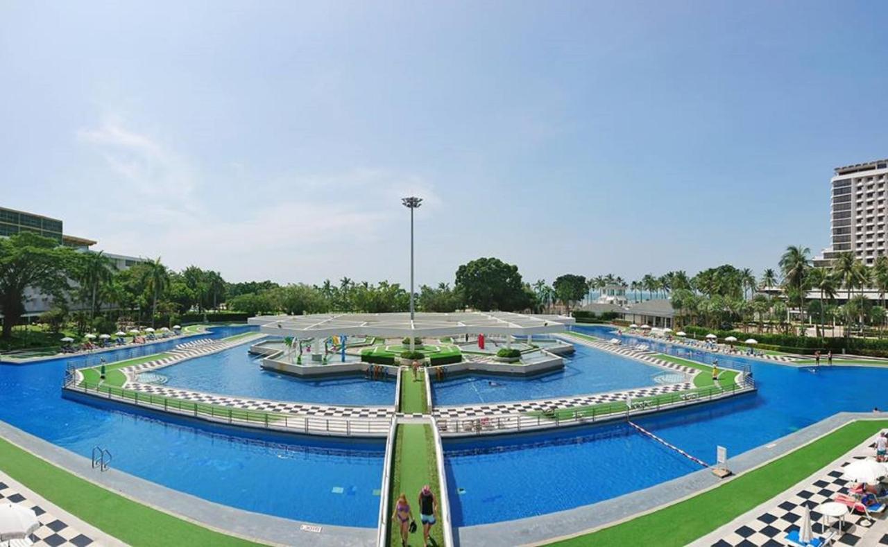 Ambassador City Jomtien Garden Wing Сатахип Екстериор снимка