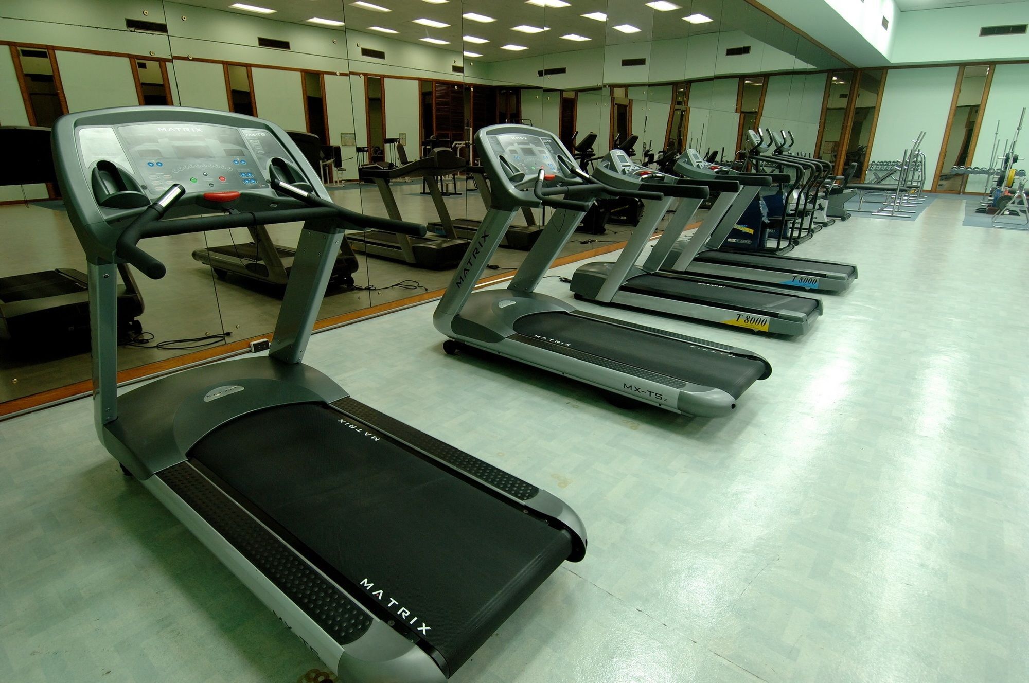 Ambassador City Jomtien Garden Wing Сатахип Екстериор снимка