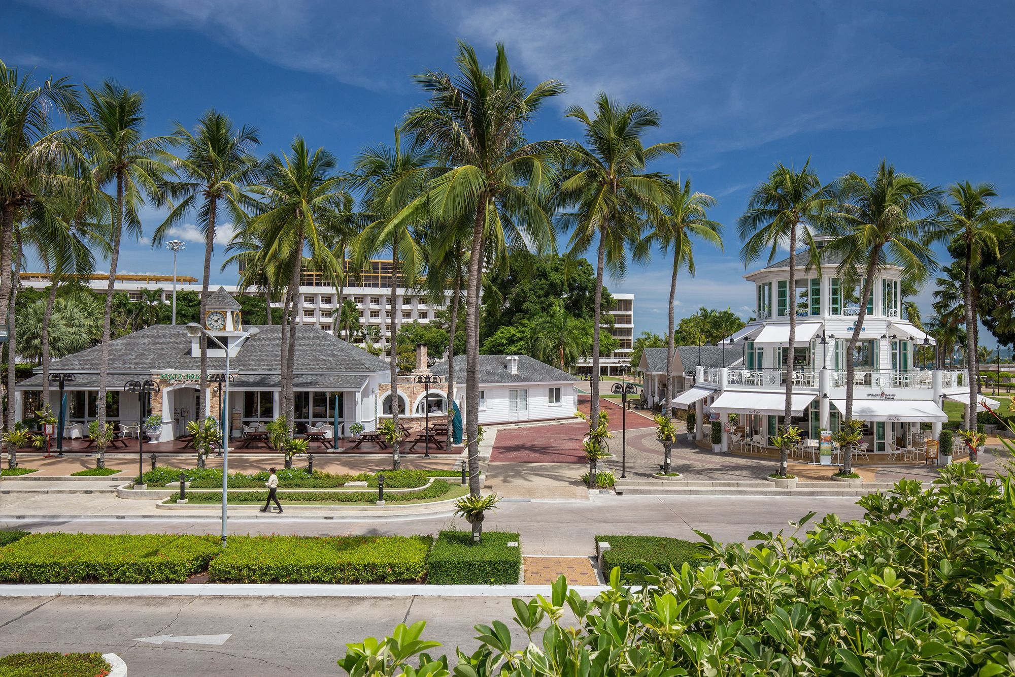 Ambassador City Jomtien Garden Wing Сатахип Екстериор снимка